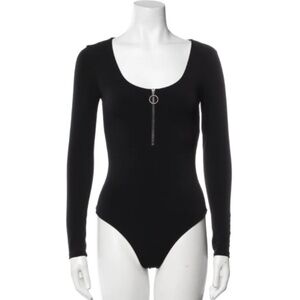 Alice + Olivia Scoop Neck Long Sleeve Bodysuit